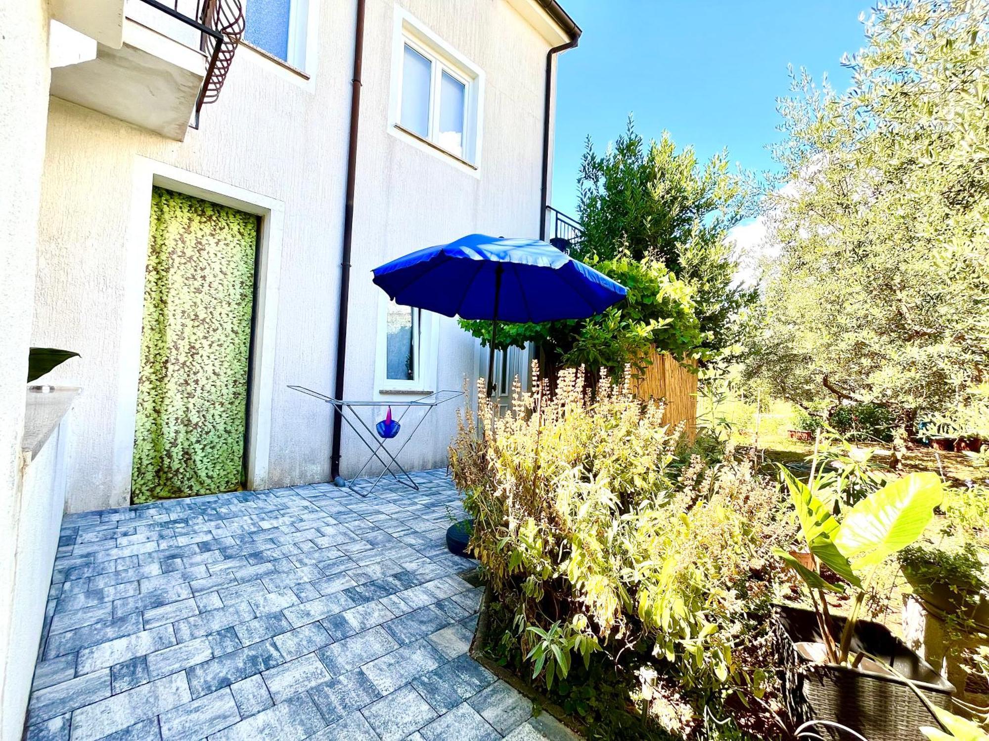 Spacious In 1 Bedroom Apartment Poreč