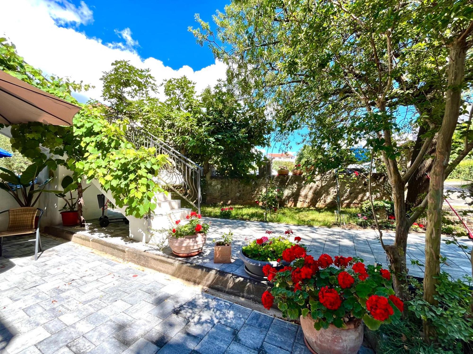 Appartamento Spacious In 1 Bedroom Porec