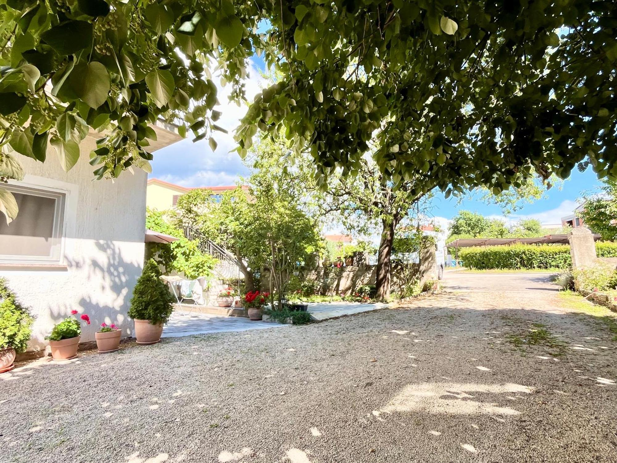 Spacious In 1 Bedroom Poreč