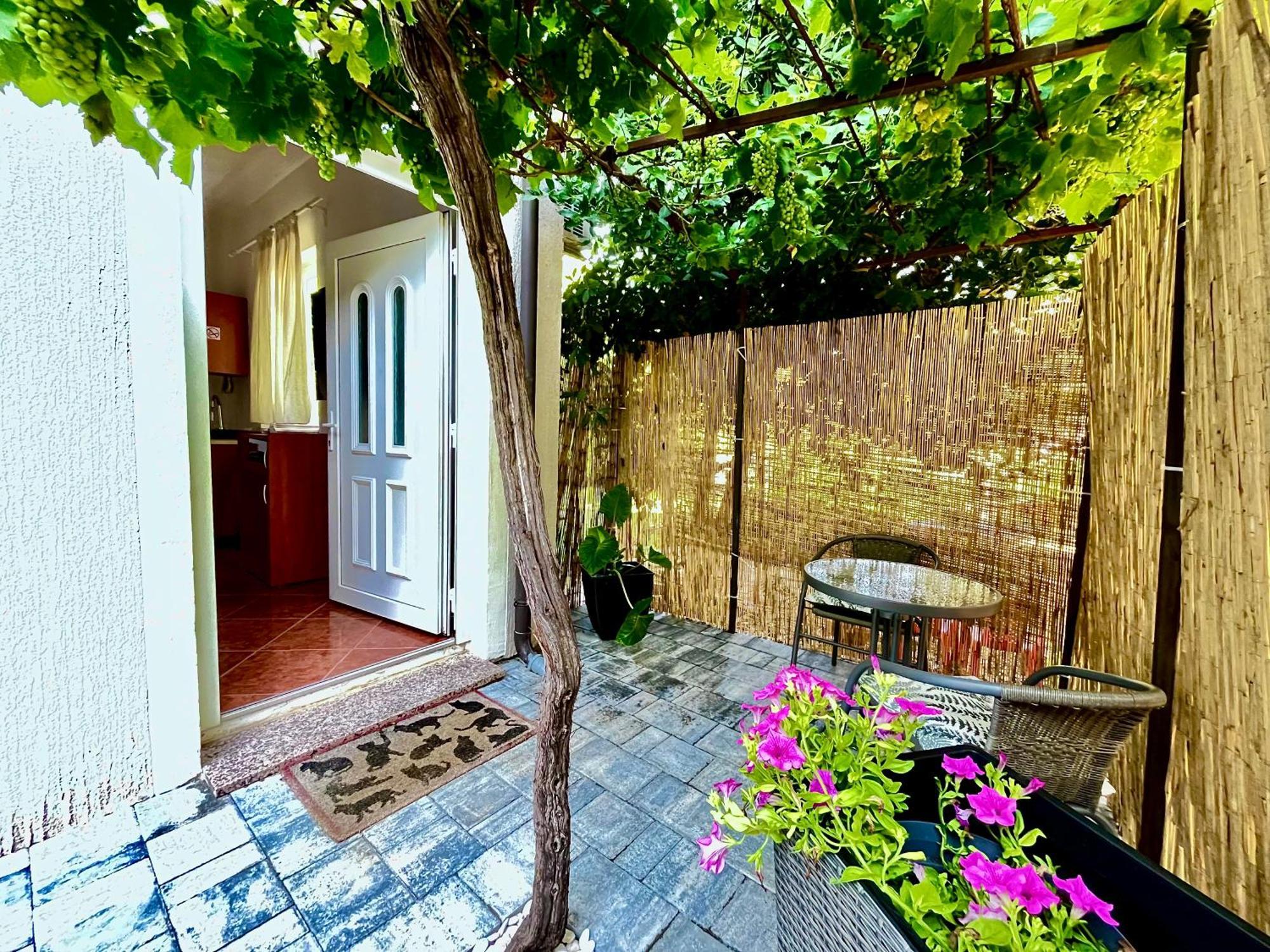 Apartment Spacious In 1 Bedroom Poreč